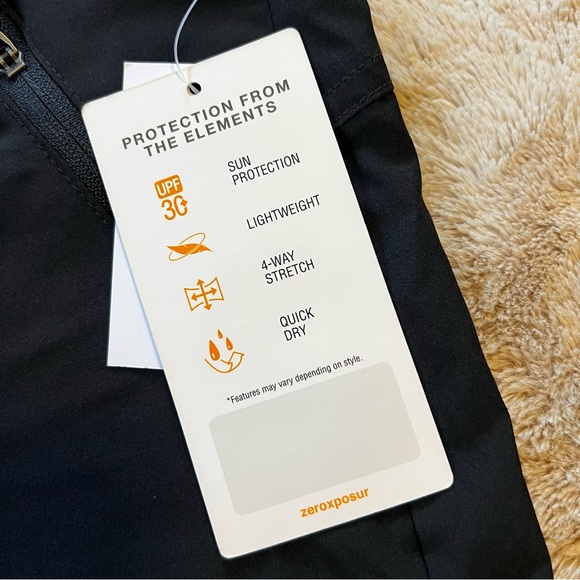 Black Swim/Performance Short - Picture 3 of 8